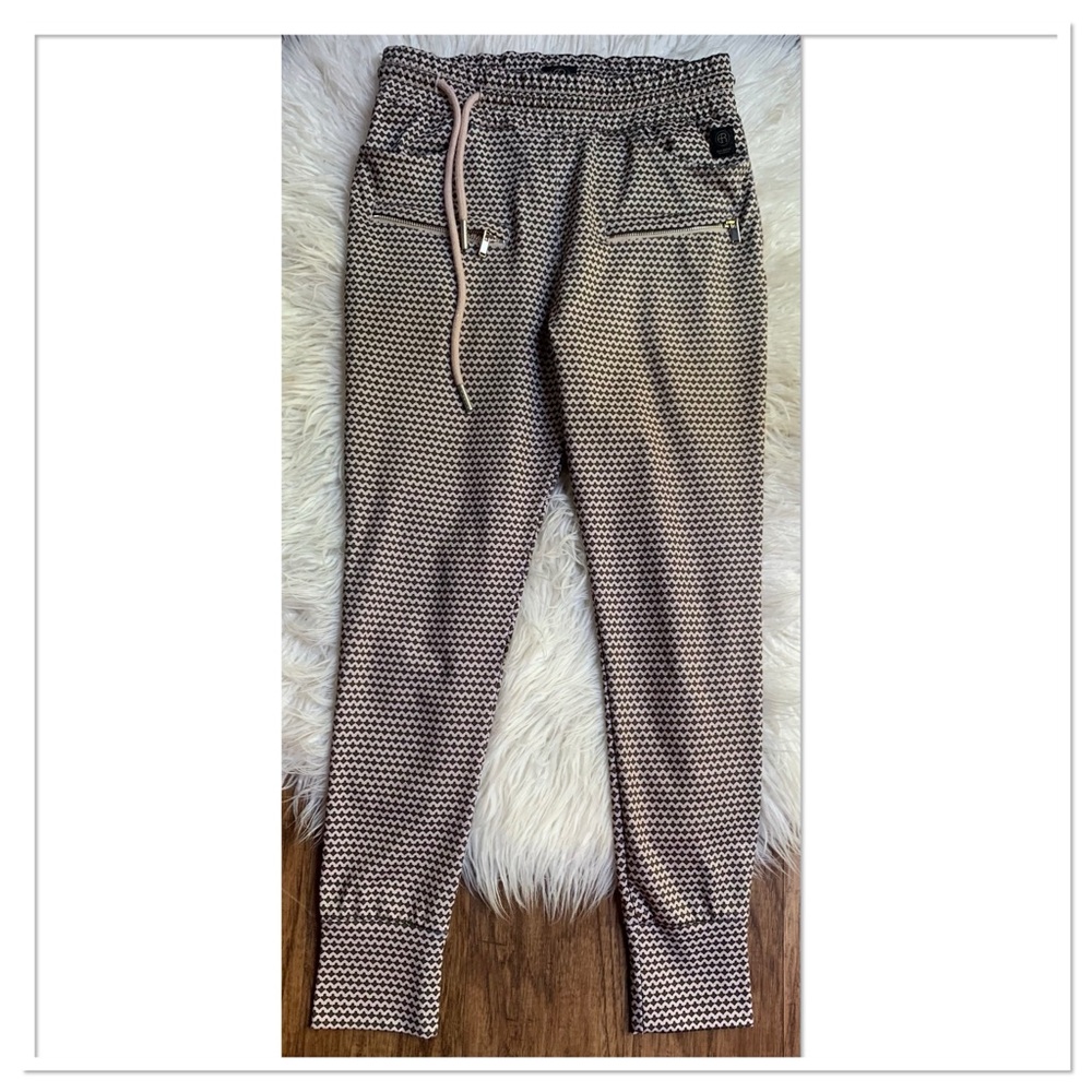 Elias Rumelis Loose Fit Pants Joggers Selena Cozy Taupe Olive Flower Print S